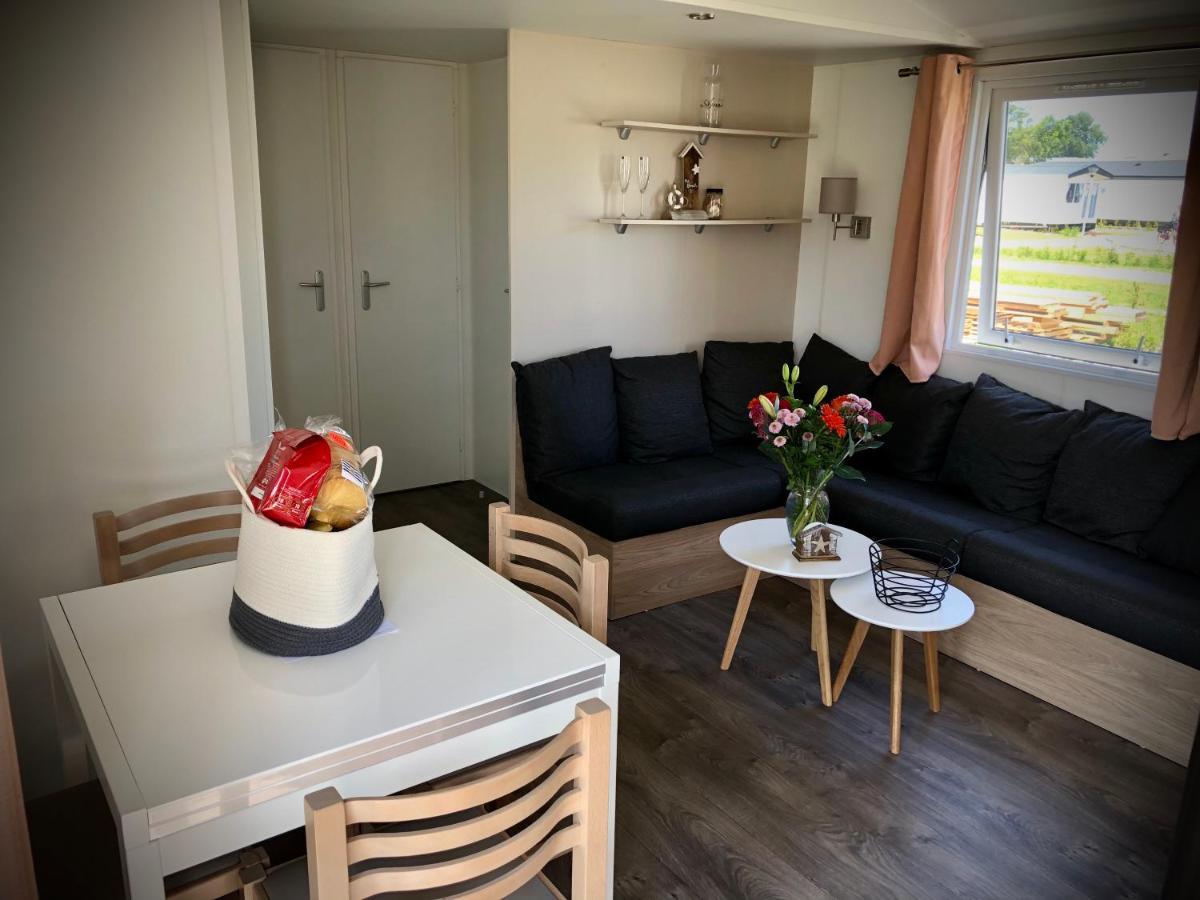 Chalet Enjoy Oostkapelle Luaran gambar